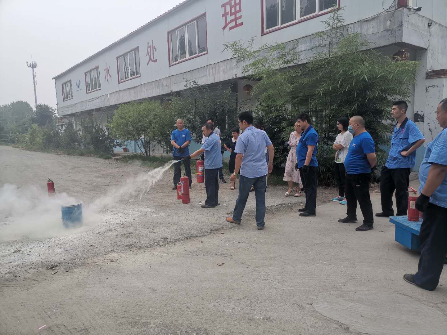 遵守安全生產(chǎn)法 當(dāng)好第一責(zé)任人 遵守安全生產(chǎn)法 當(dāng)好第一責(zé)任人